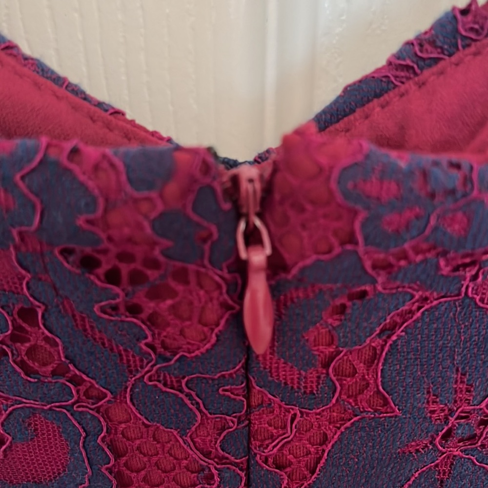 NWT Guess Lace Dress - Picture 7 of 16